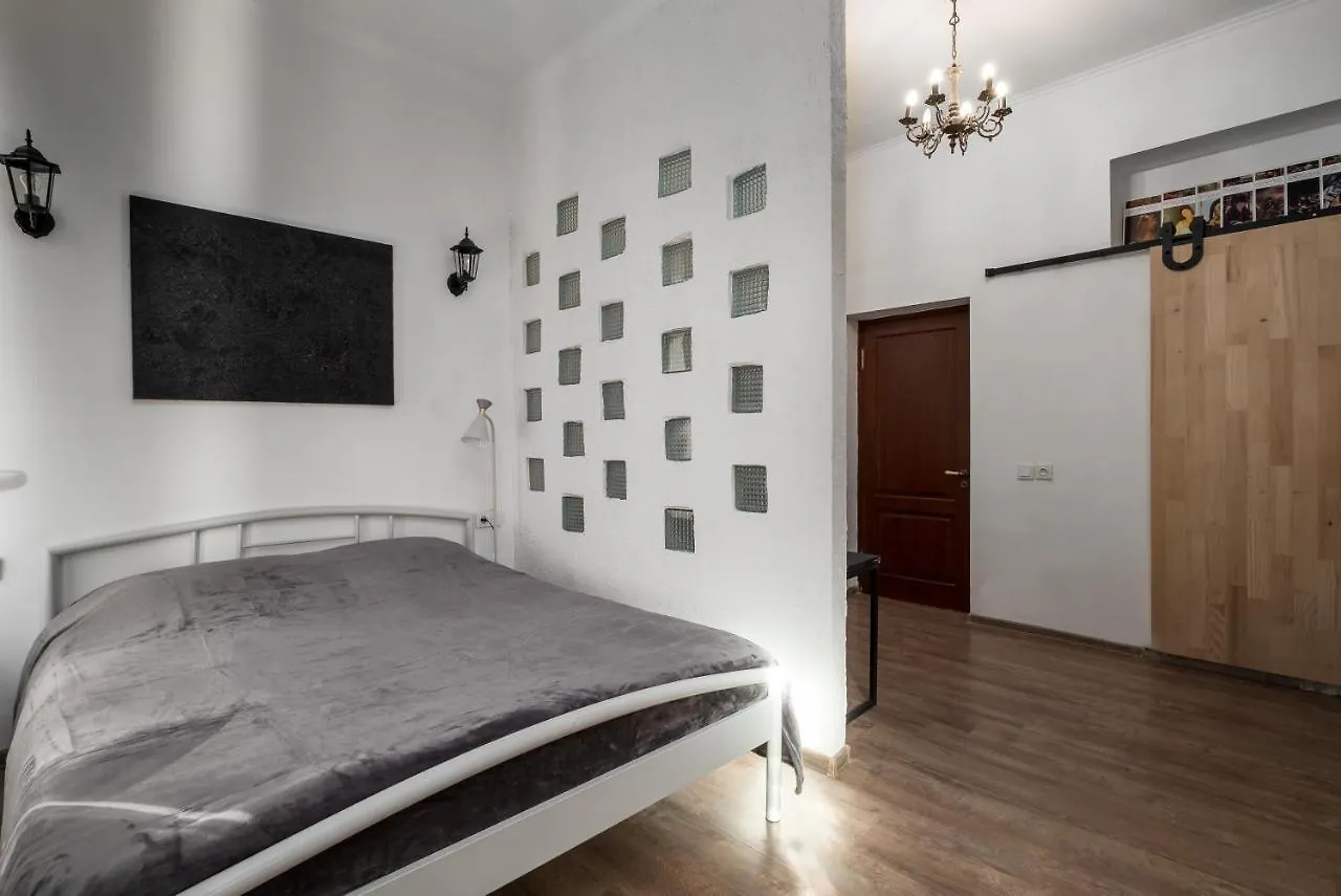 Apartment In The Heart Of Тбилиси