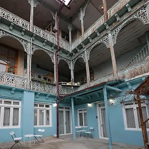 Eva's Pavaroti Тбилиси